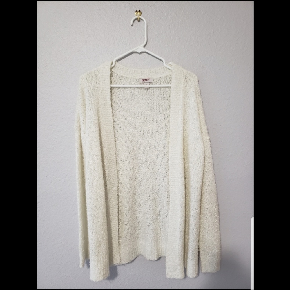 Cream cardigan
